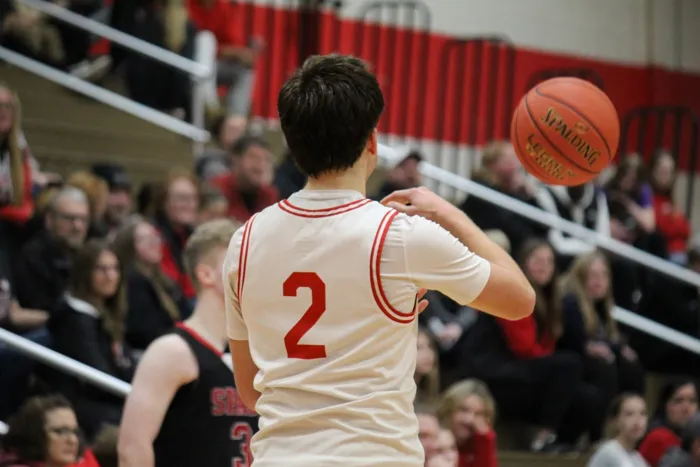Basketball player passing the ball